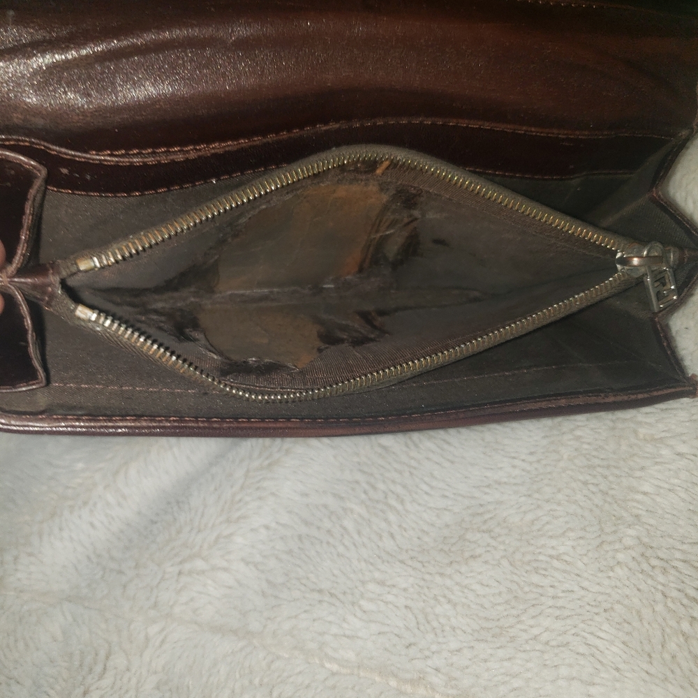 Fendi Brown and Black Wallet - Picture 12 of 15